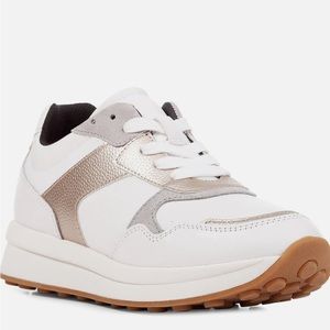 NWOT GEOX Runntix Leather & Suede-Trim Sneaker. EUR 40.